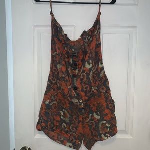 Women’s romper with pockets